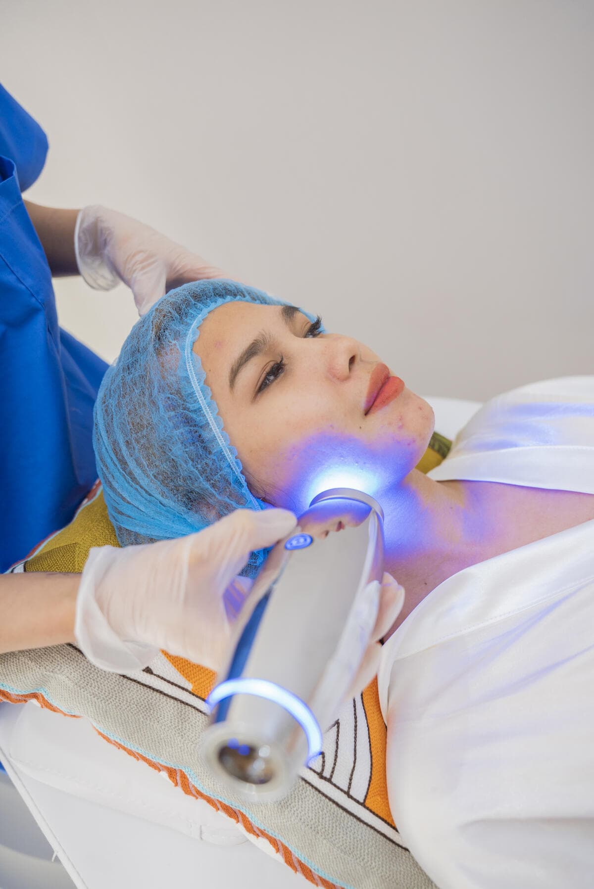 Clear, healthy skin after anti-acne treatment at SOI Clinic