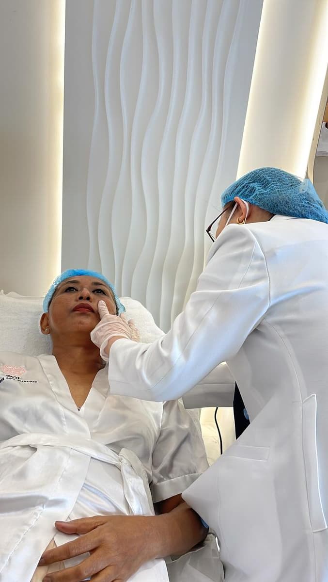 Profhilo bio-remodelling treatment and results consultation at SOI Clinic
